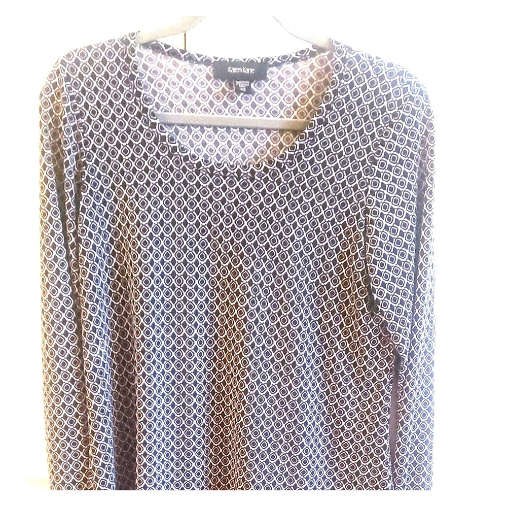 Xs Karen Kane LS black white printed blouse